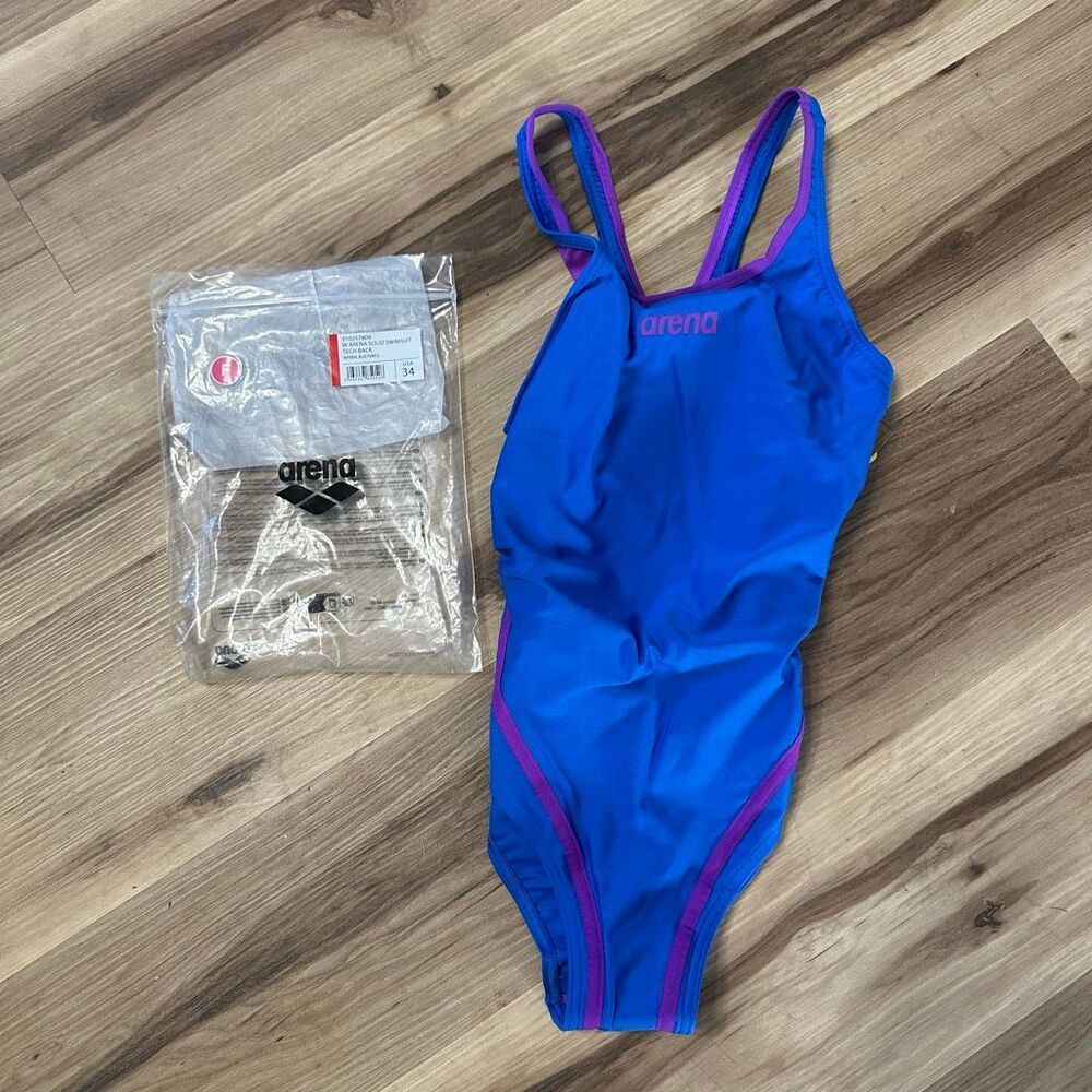 Arena Performance Hyperflow Solid Tech Back Swimsuit - Picture 4 of 7